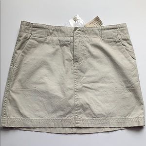 American Eagle 🦅 Khaki Skirt, NWT
